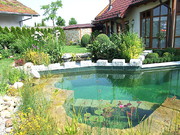 piscina naturale, laghetto balneabile, biopiscina